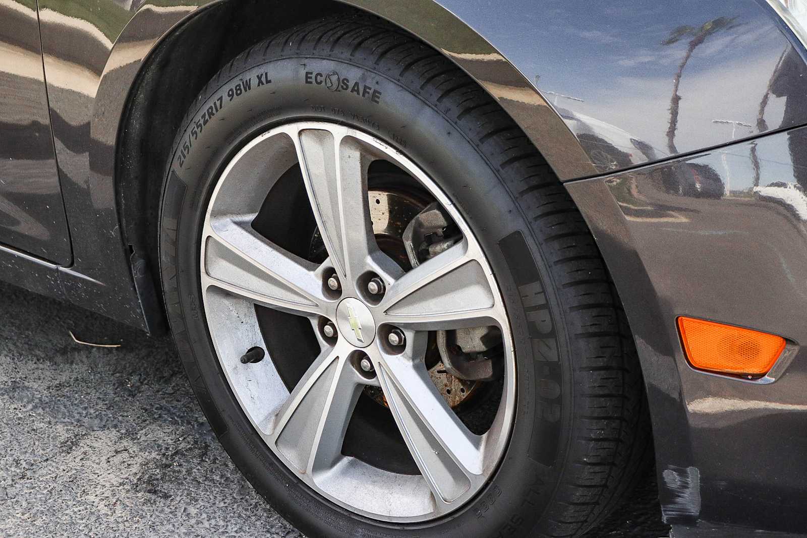 Thumbnail: 2015 Chevrolet Cruze - 5