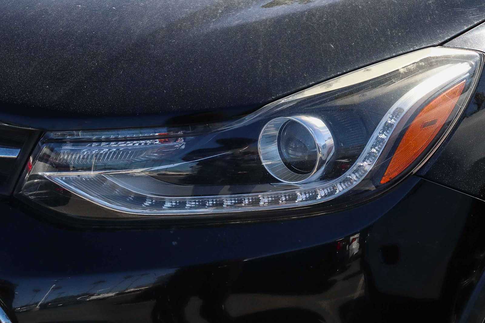 Thumbnail: 2020 Chevrolet Trax - 2