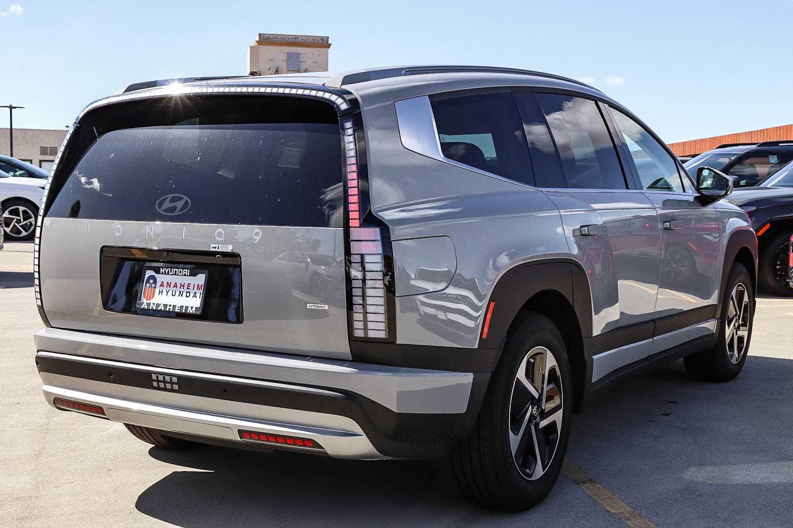 Thumbnail: 2026 Hyundai Ioniq - 6