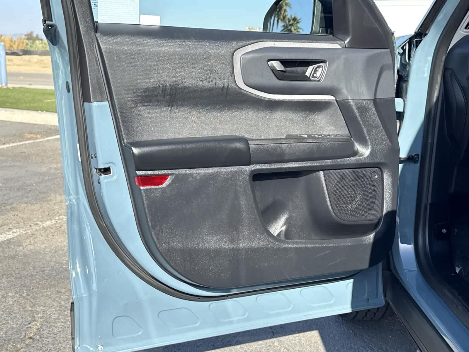 Thumbnail: 2022 Ford Bronco Sport - 18