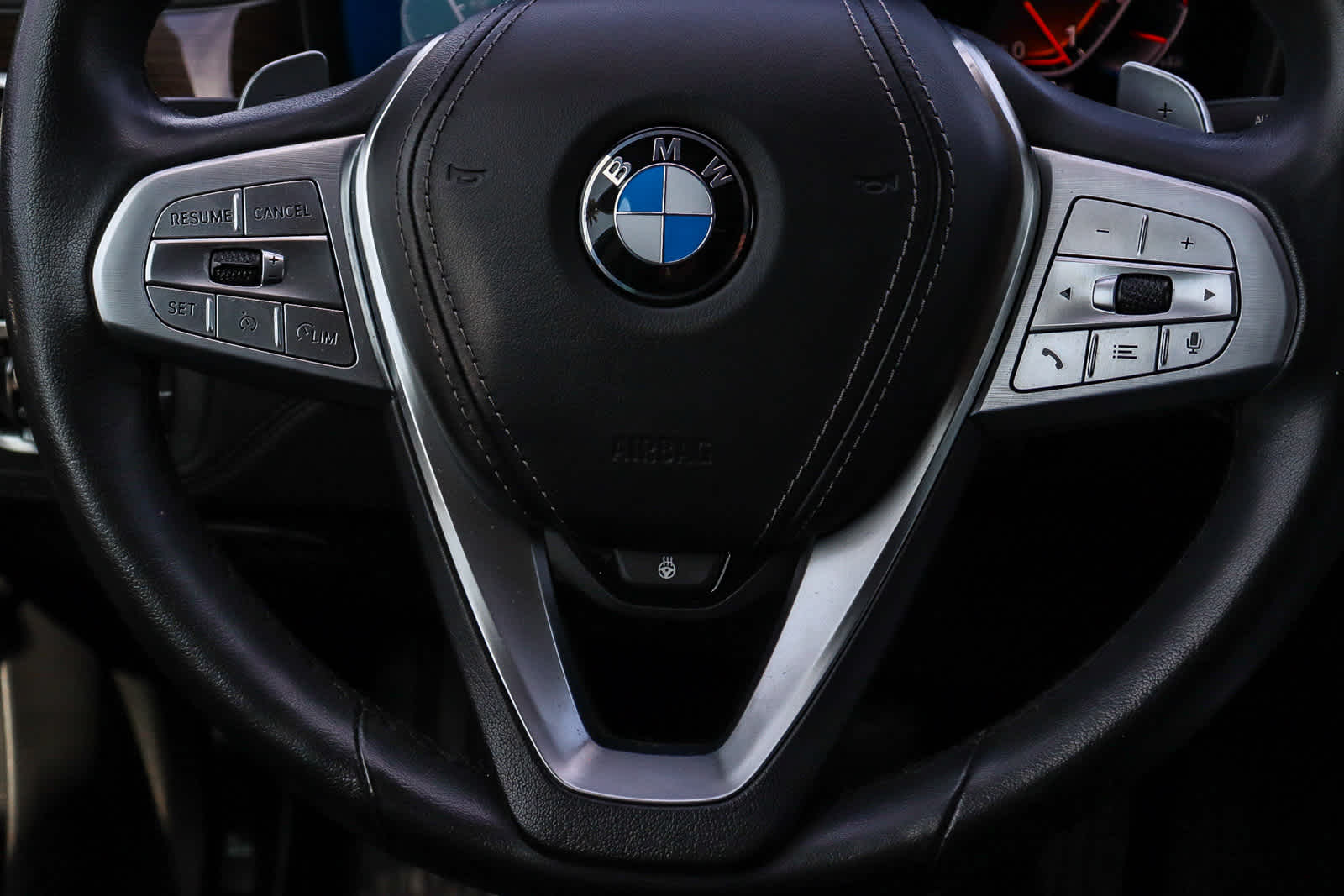 Thumbnail: 2021 BMW 7 Series - 19