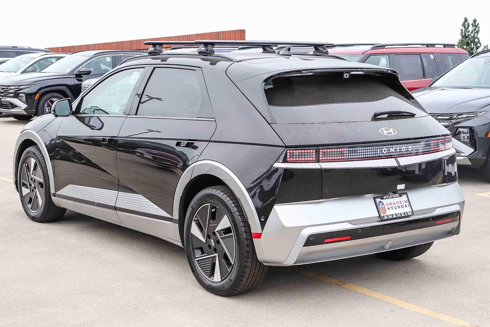 Thumbnail: 2026 Hyundai Ioniq 5 - 8