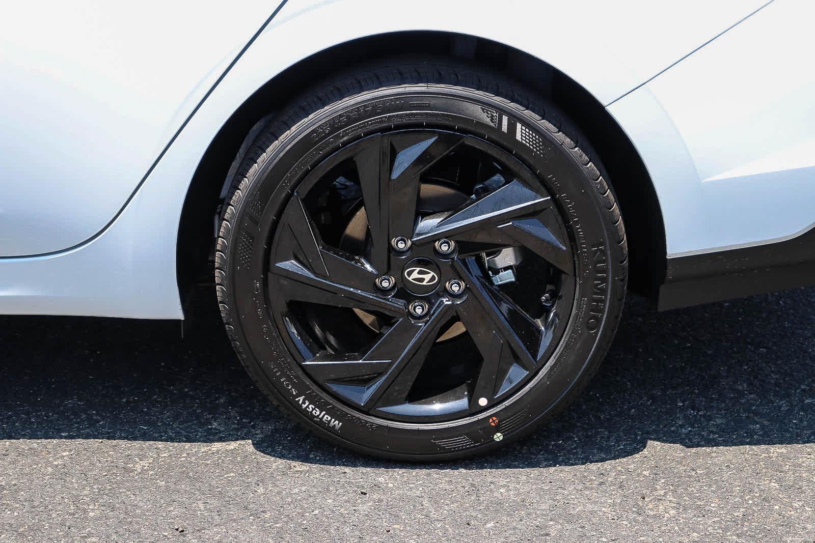 Thumbnail: 2026 Hyundai Elantra - 11
