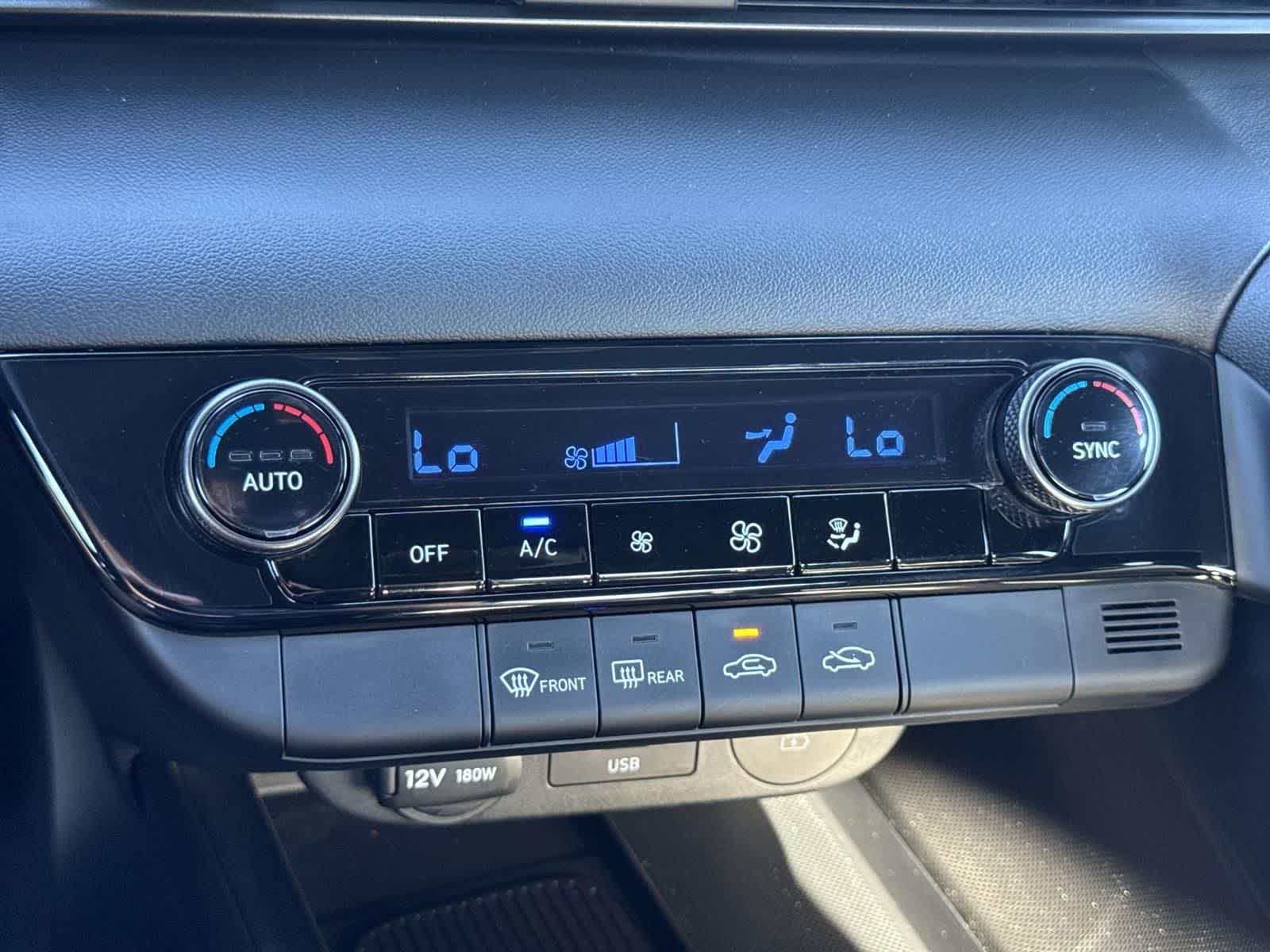 Thumbnail: 2025 Hyundai Elantra - 13