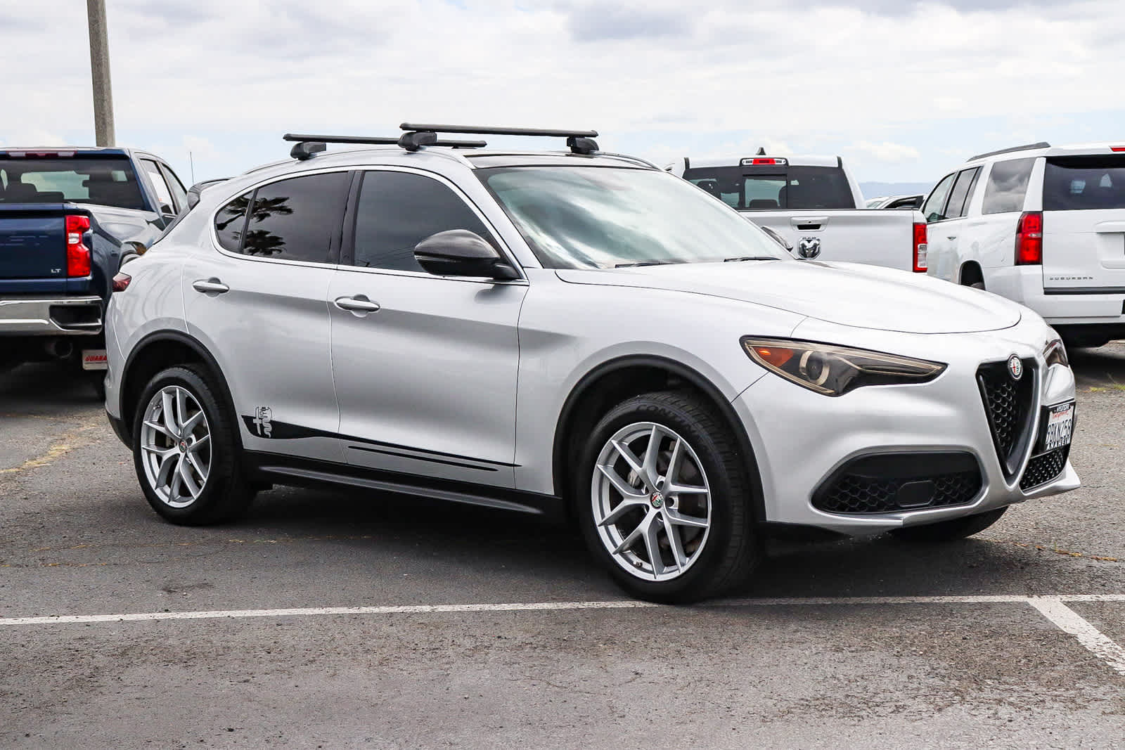 Thumbnail: 2019 Alfa Romeo Stelvio - 3