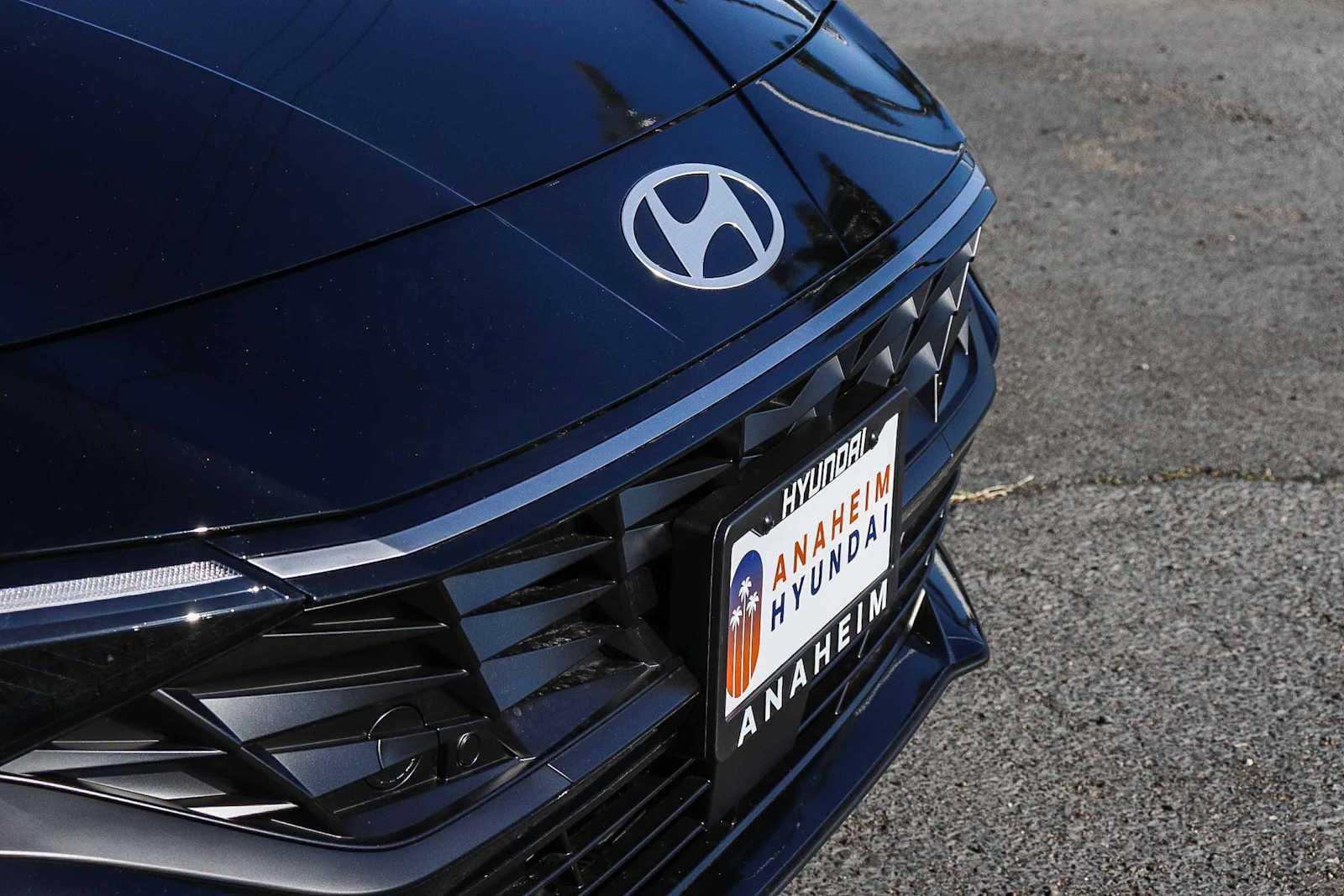 Thumbnail: 2026 Hyundai Elantra - 5