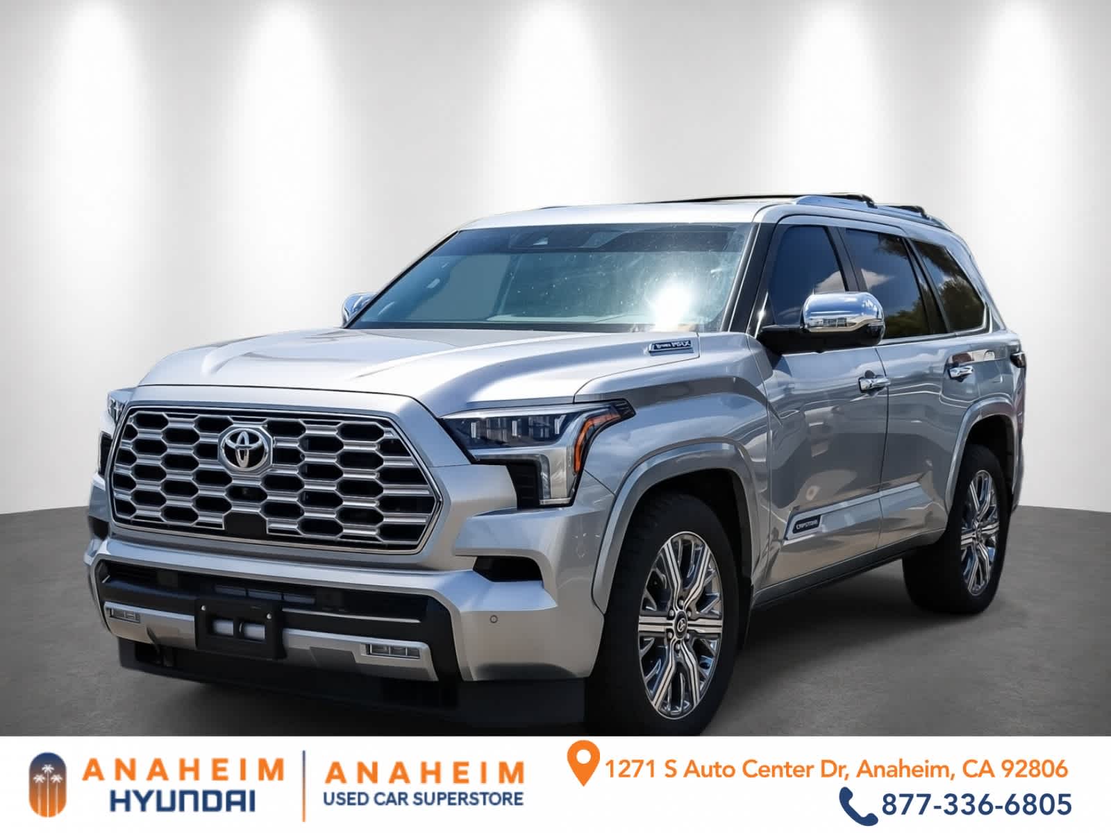 2025 Toyota Sequoia Capstone 4WD i-FORCE MAX Hybrid's photo
