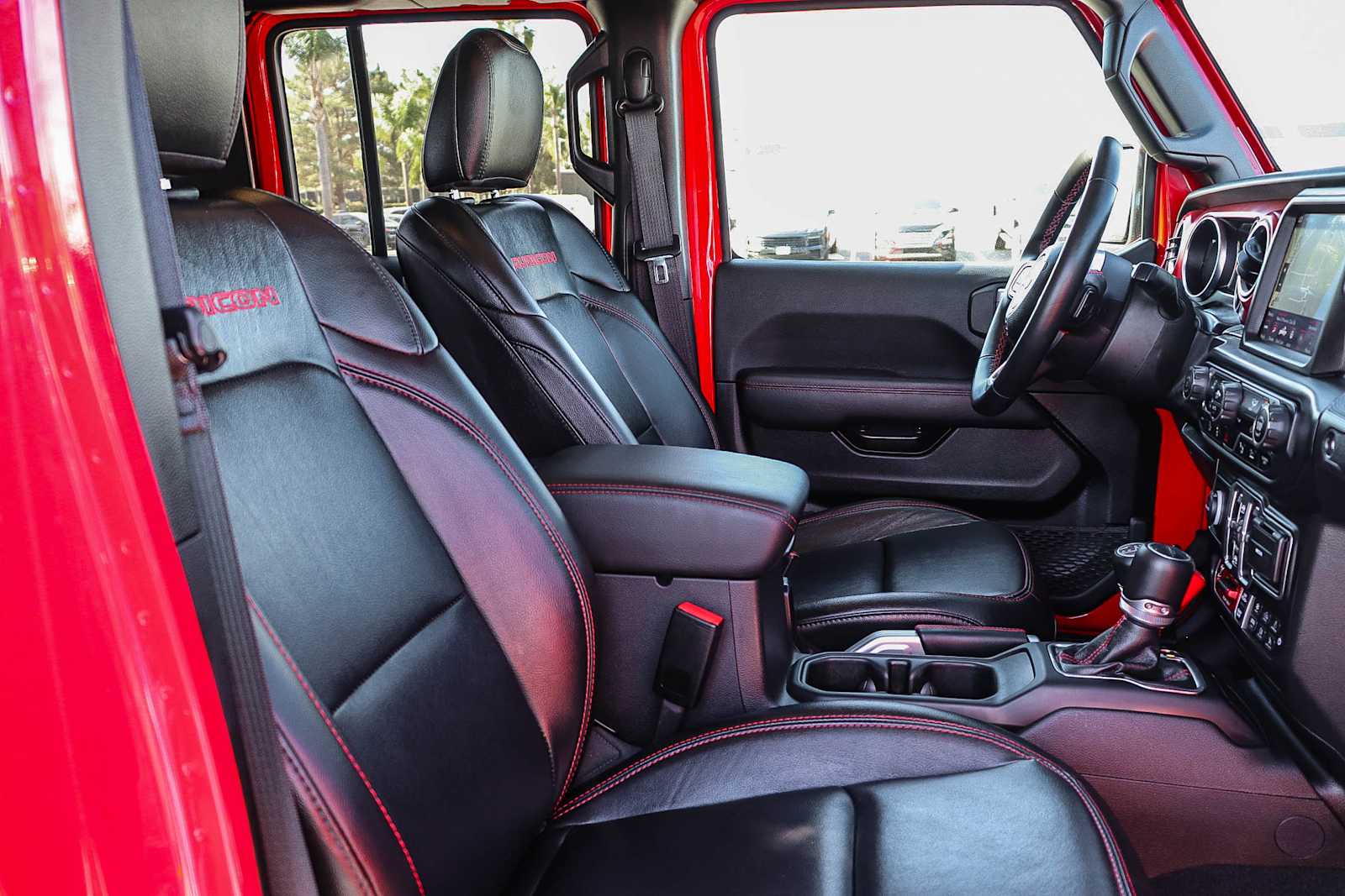 Thumbnail: 2022 Jeep Gladiator - 30