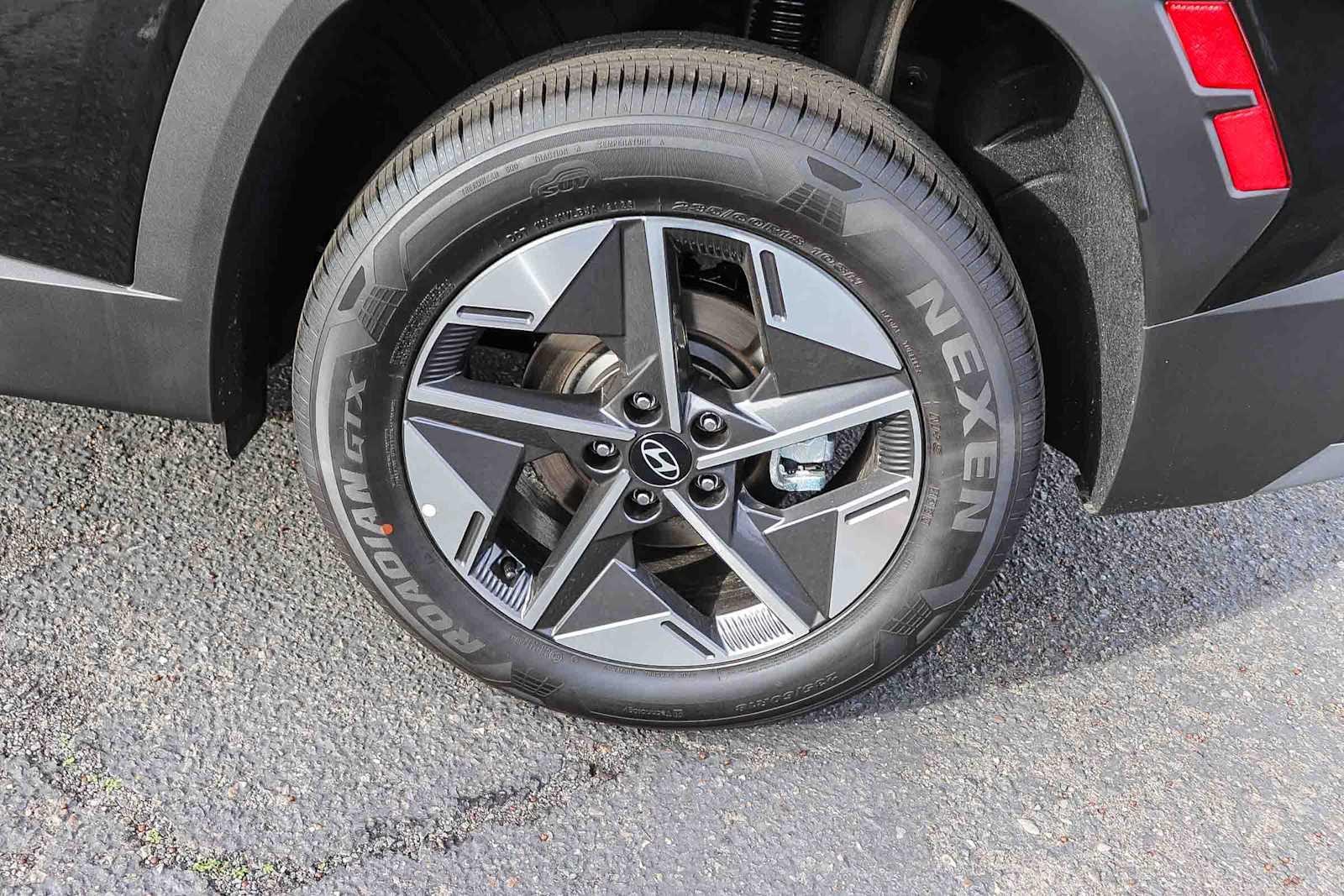 Thumbnail: 2026 Hyundai Tucson - 11