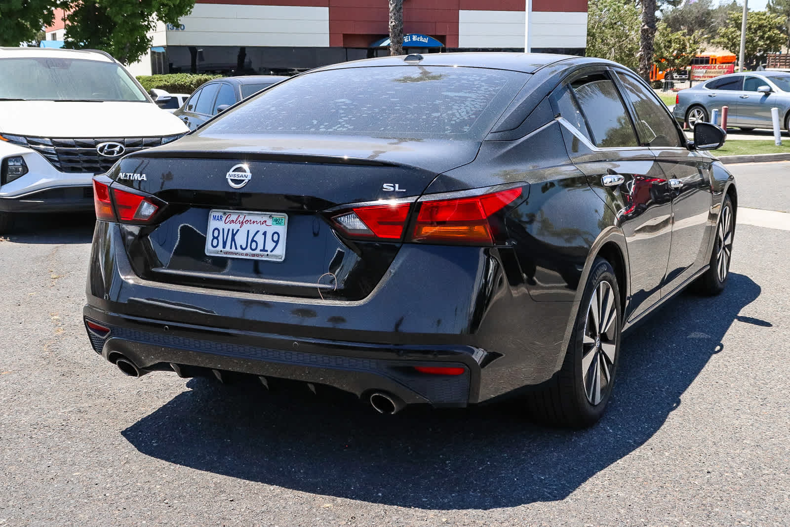Thumbnail: 2019 Nissan Altima - 9