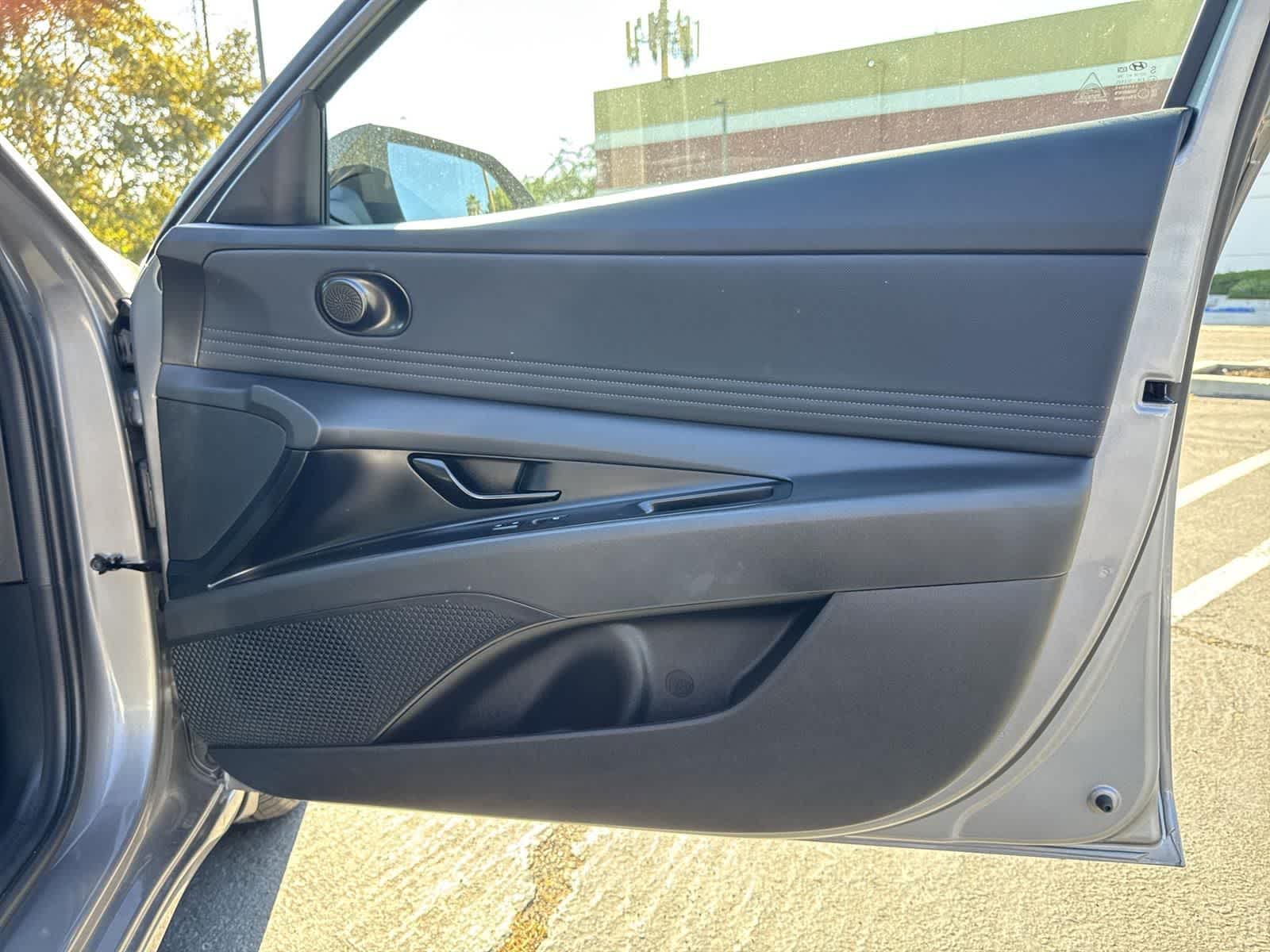 Thumbnail: 2025 Hyundai Elantra - 36