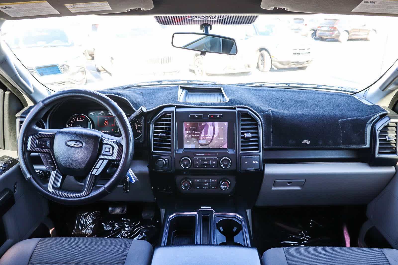 Thumbnail: 2017 Ford F-150 - 13