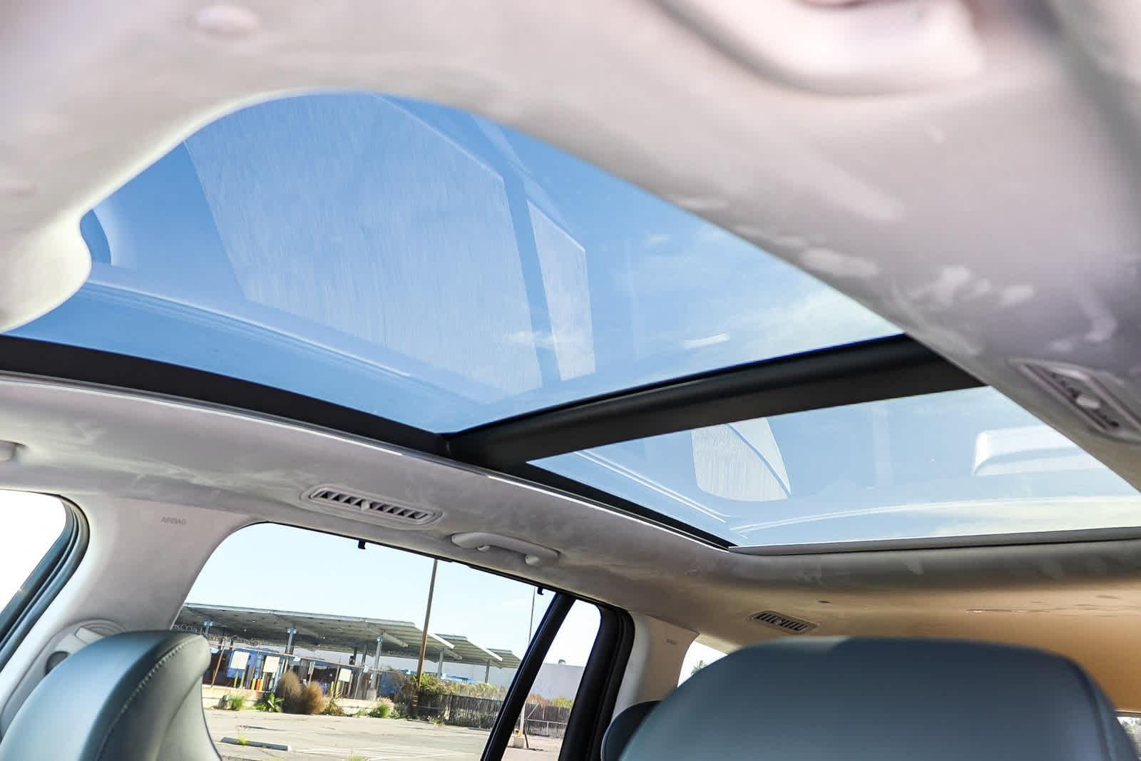 Thumbnail: 2026 Hyundai Ioniq - 31