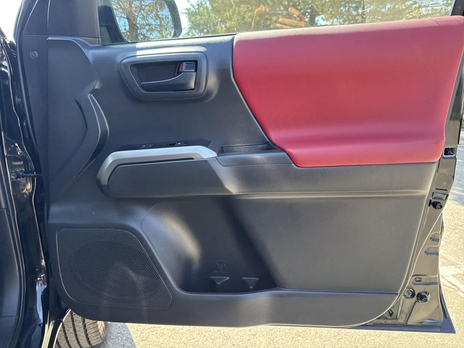 Thumbnail: 2023 Toyota Tacoma - 34