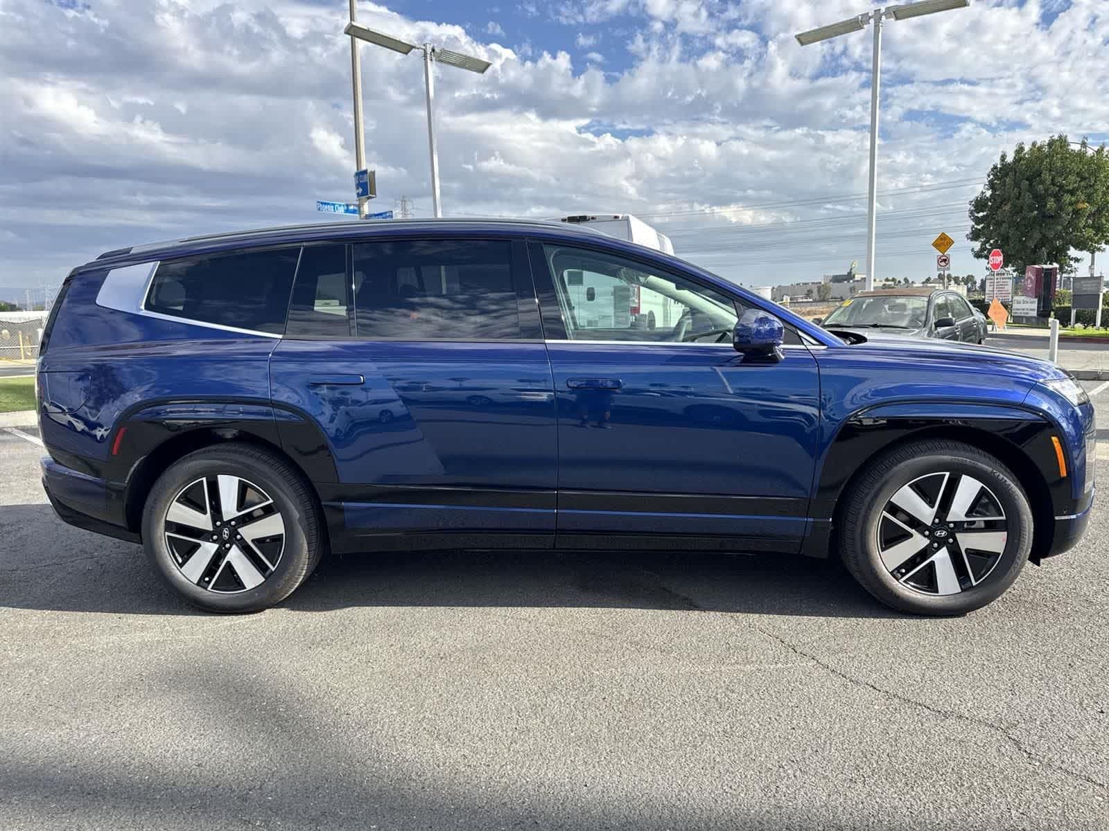 Thumbnail: 2026 Hyundai Ioniq - 3