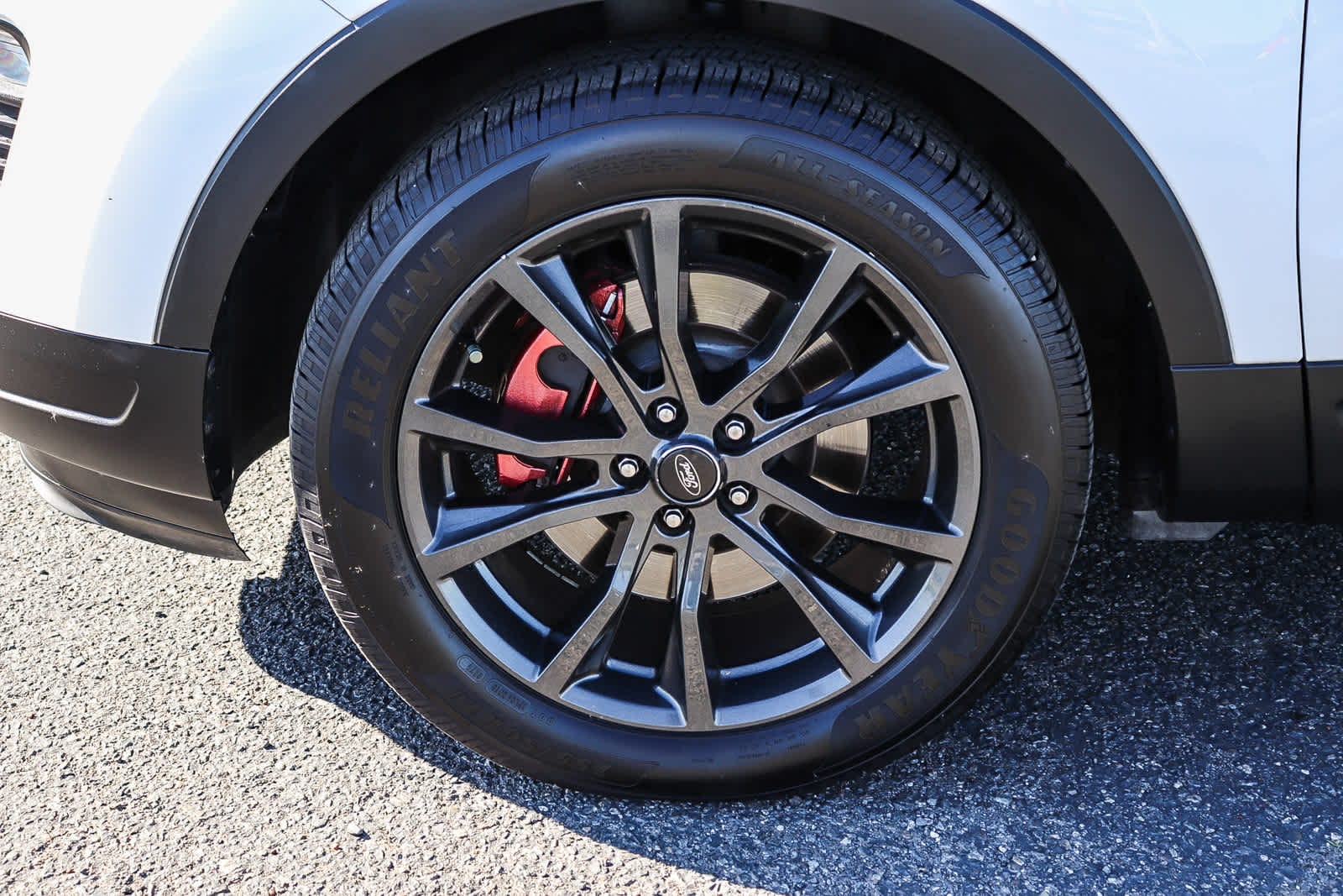 Thumbnail: 2018 Ford Explorer - 12