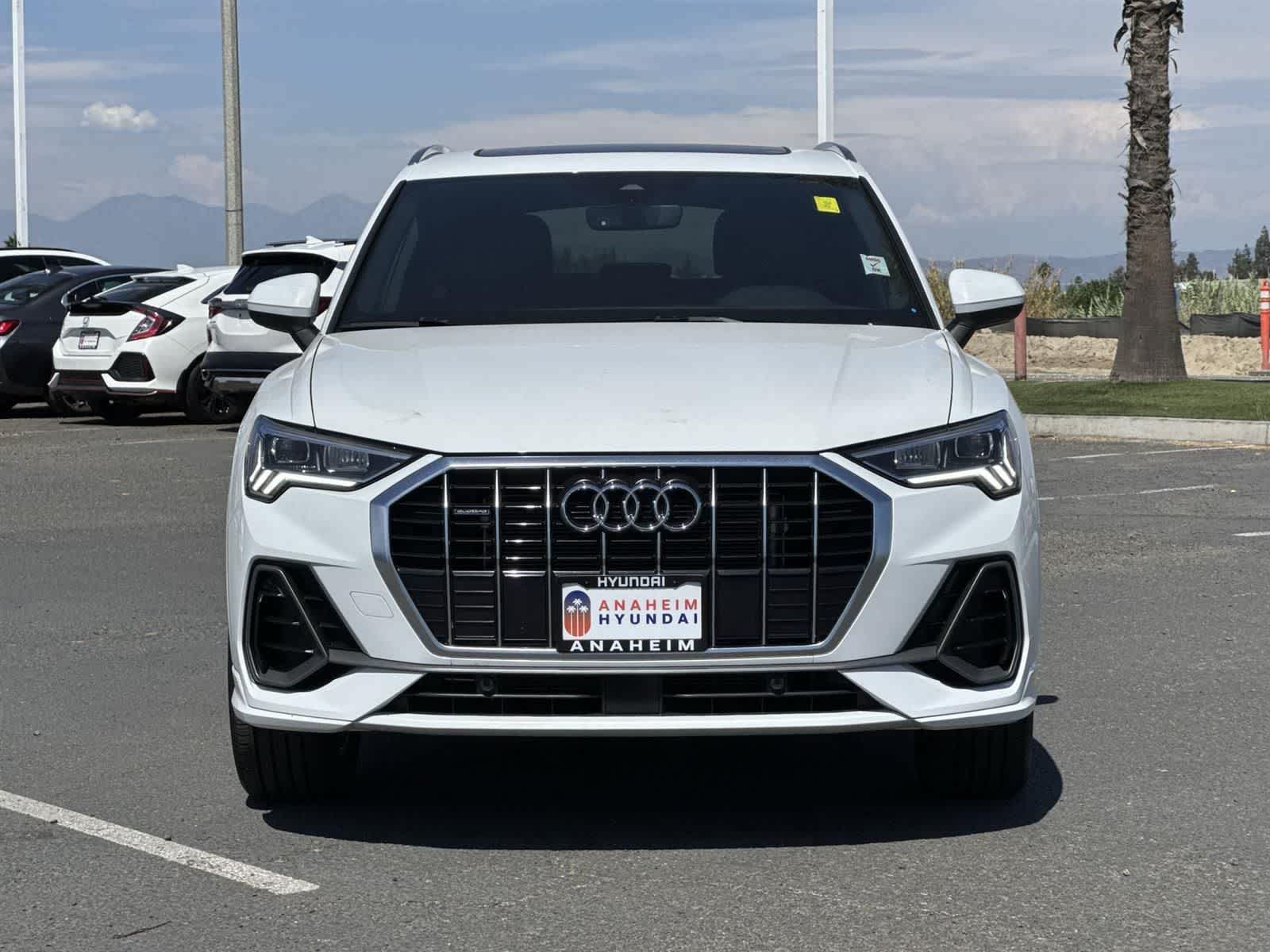 Thumbnail: 2024 Audi Q3 - 2