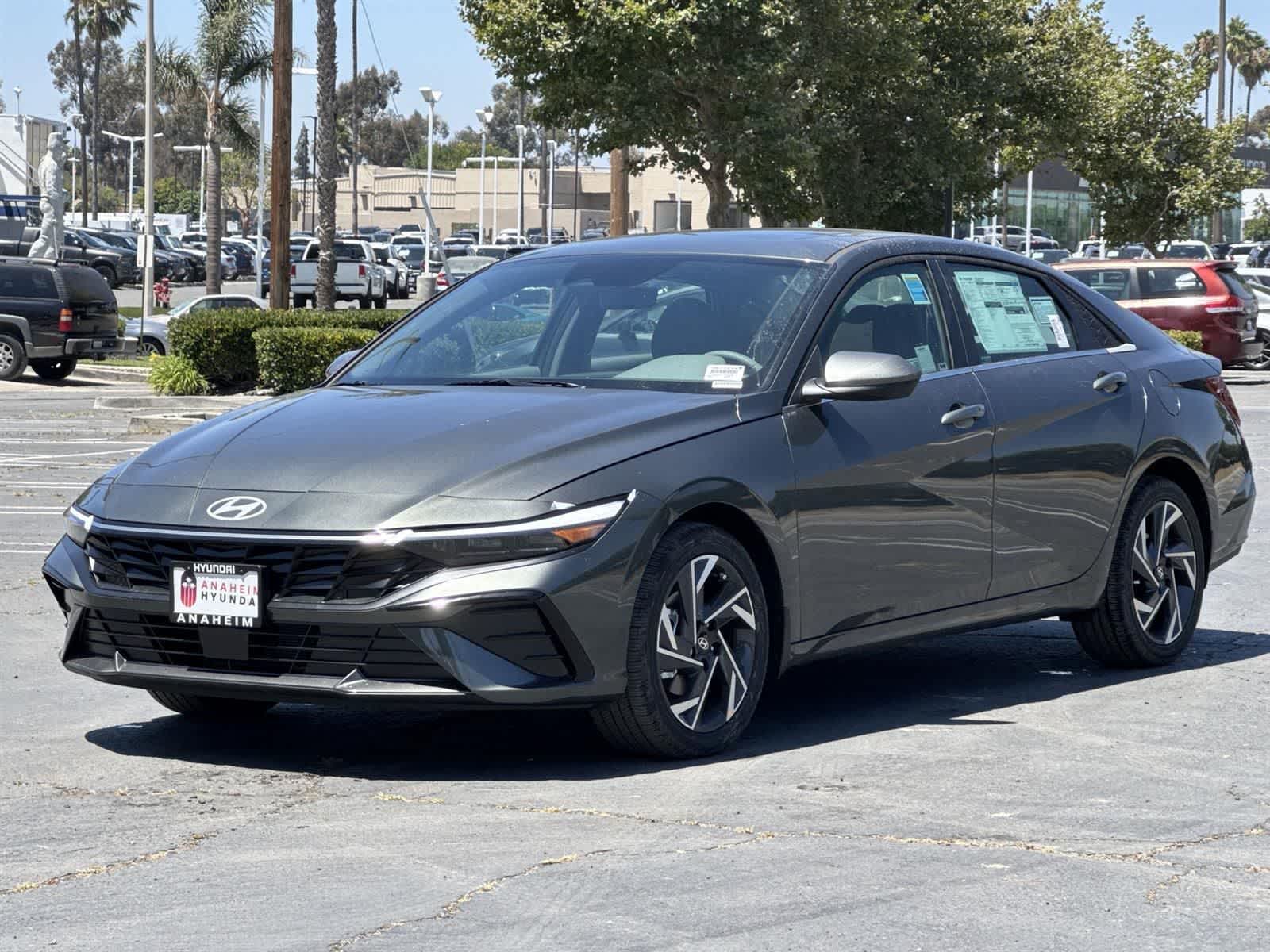 Thumbnail: 2025 Hyundai Elantra - 6