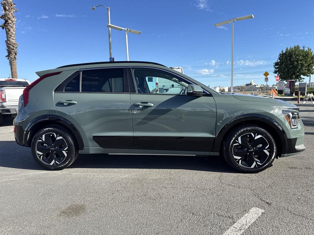 Used 2024 Kia Niro EV Wind SUV