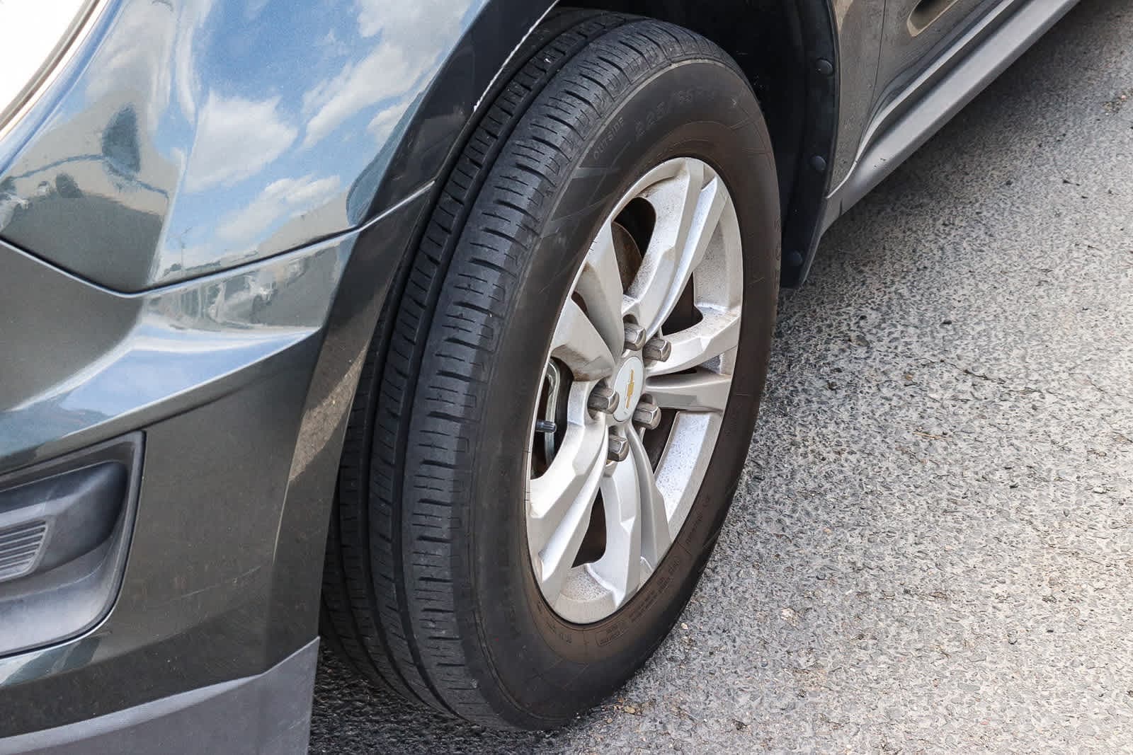 2017 Chevrolet Equinox LS photo 4