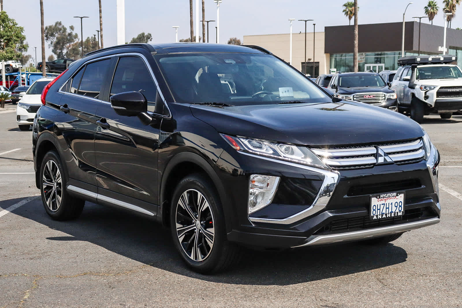 2019 Mitsubishi Eclipse Cross SEL photo 2