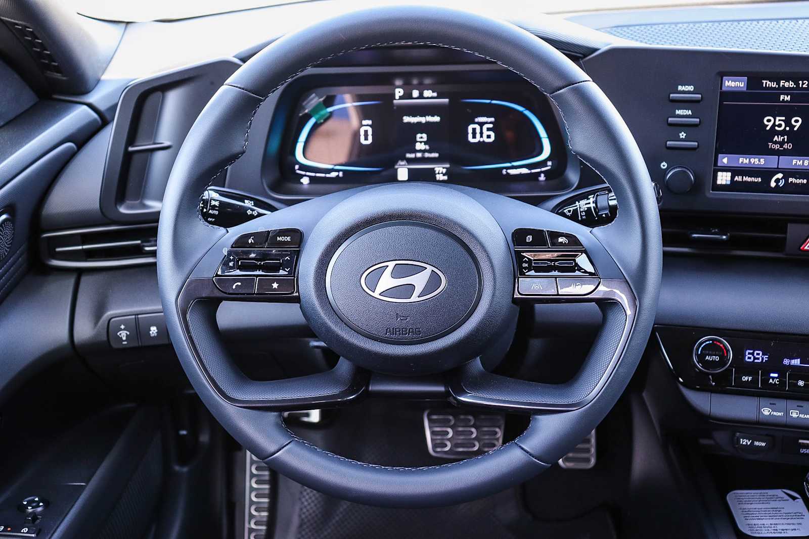 Thumbnail: 2026 Hyundai Elantra - 21