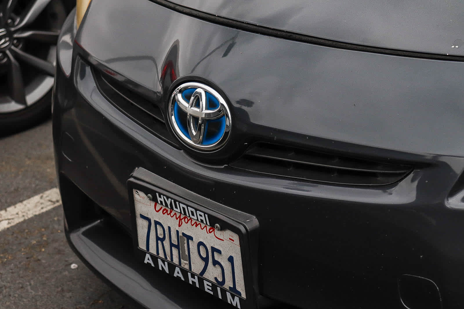 Thumbnail: 2010 Toyota Prius - 3