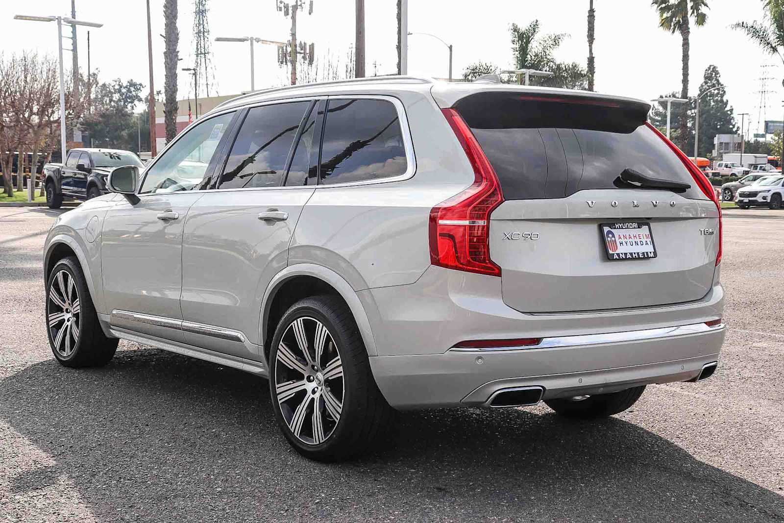 Thumbnail: 2020 Volvo XC90 - 8