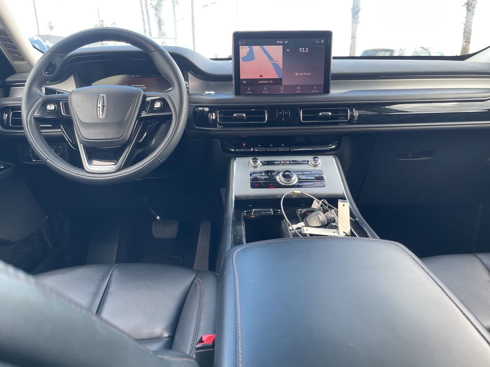 Thumbnail: 2023 Lincoln Aviator - 11