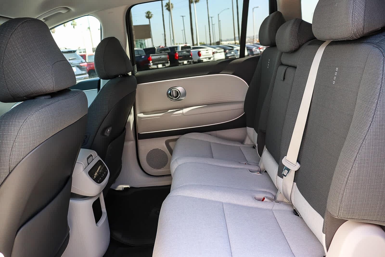 Thumbnail: 2026 Hyundai Ioniq - 22