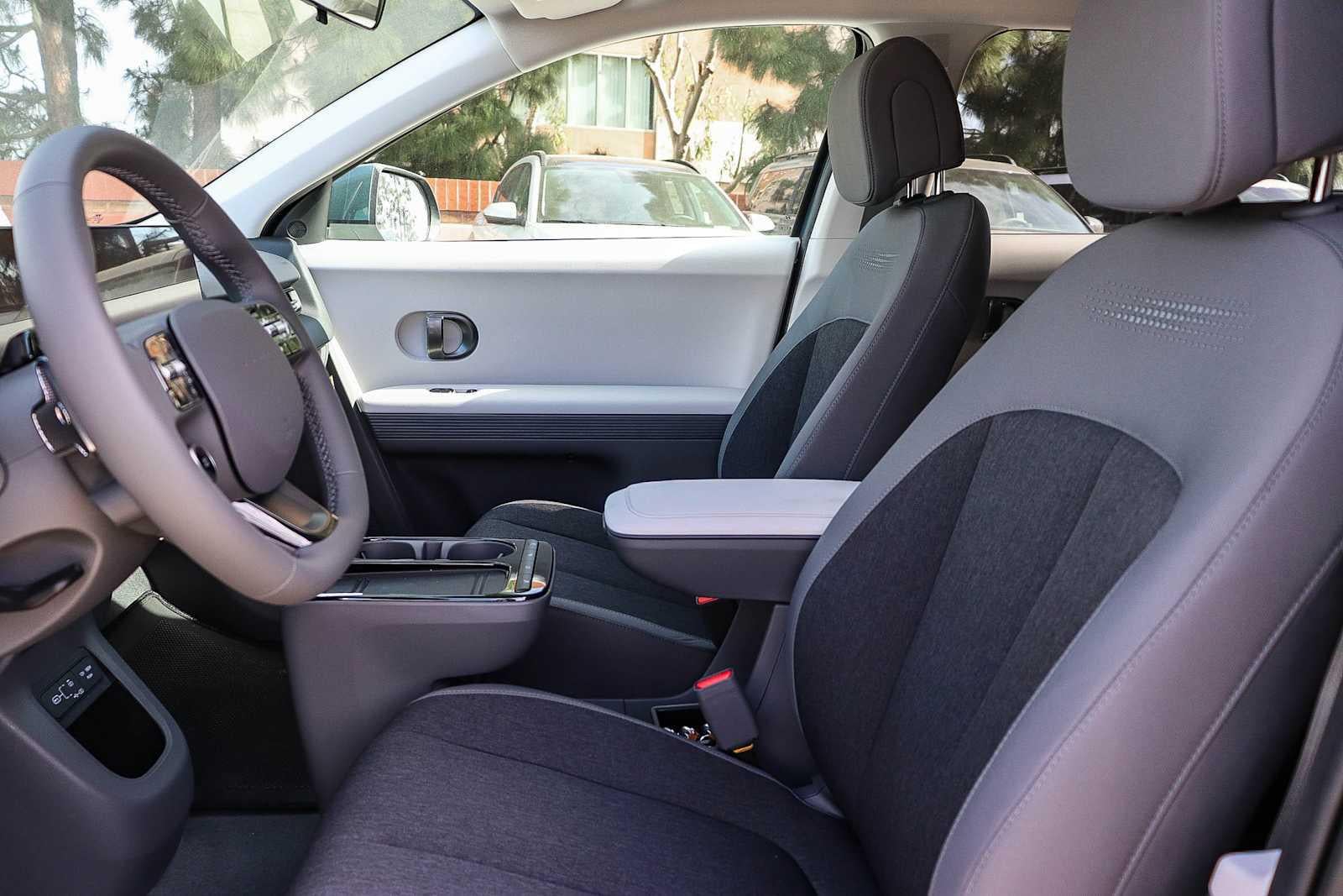 Thumbnail: 2026 Hyundai Ioniq 5 - 20