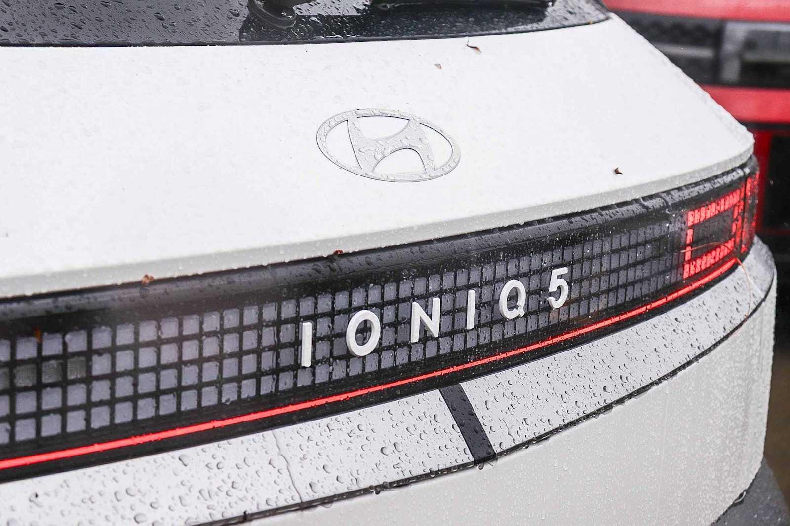Thumbnail: 2026 Hyundai Ioniq 5 - 10