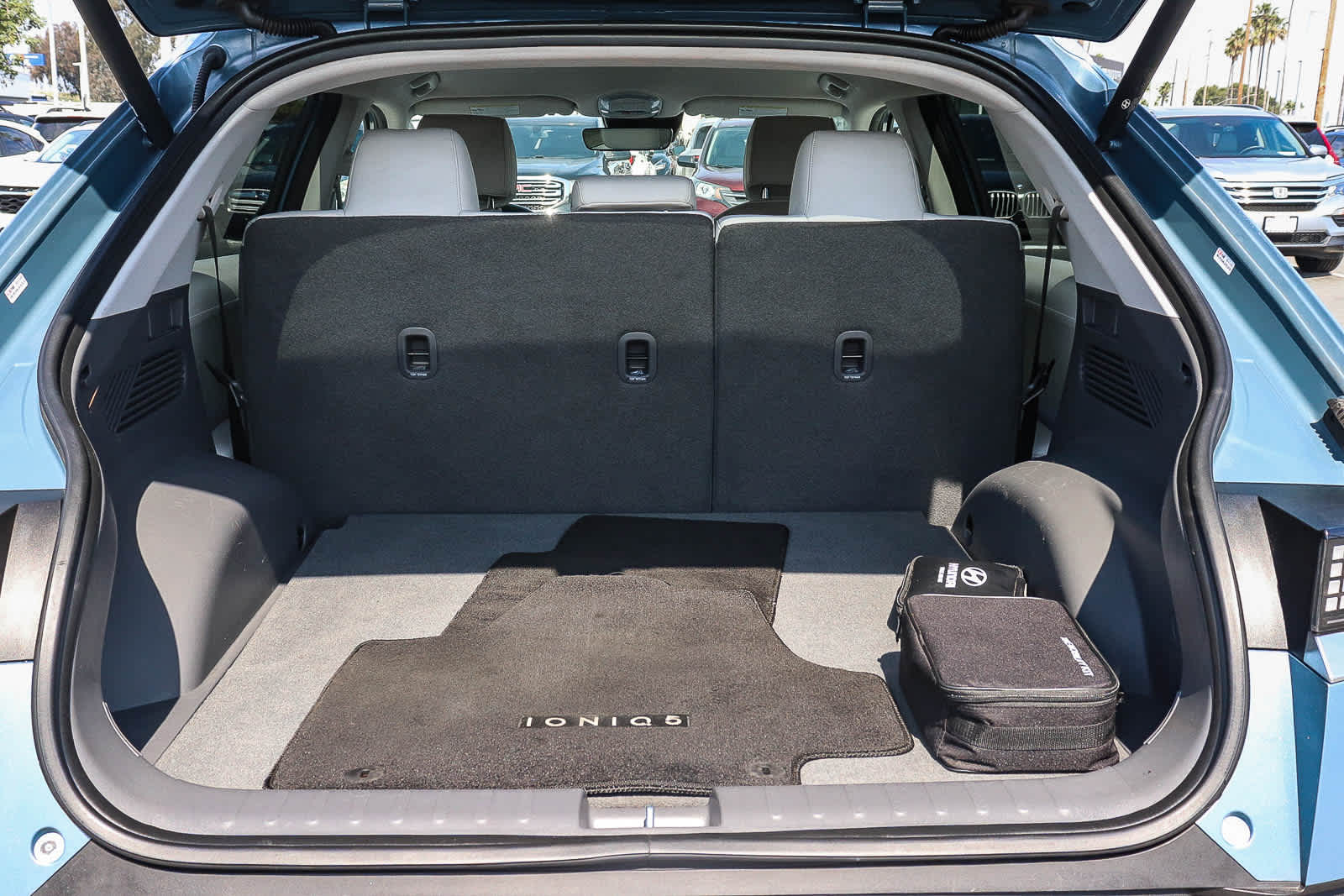 Thumbnail: 2022 Hyundai Ioniq 5 - 20