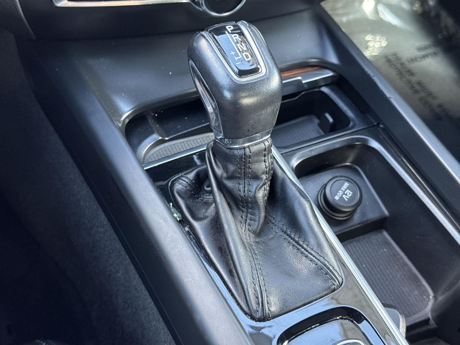 Thumbnail: 2020 Volvo S60 - 14