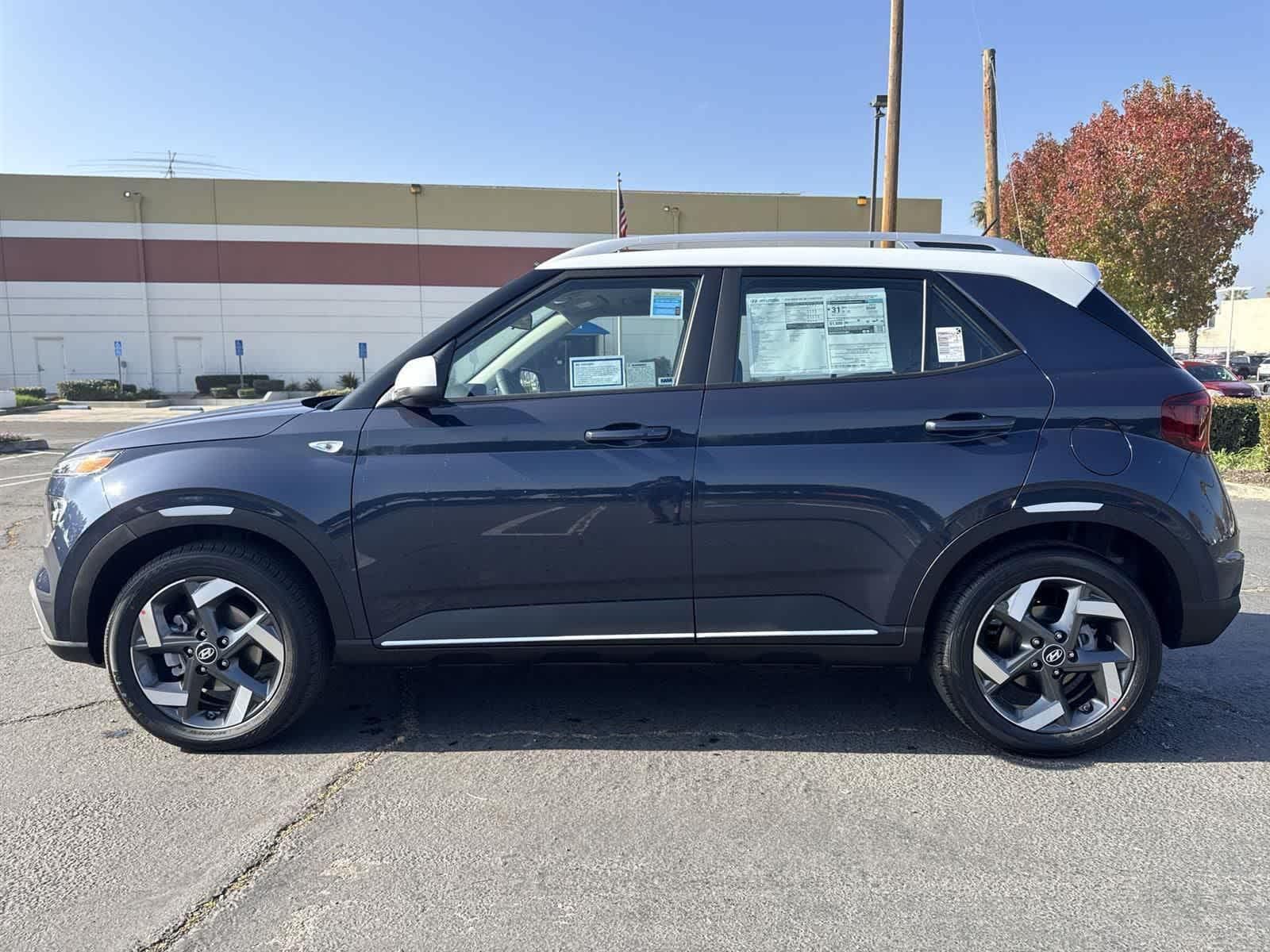 Thumbnail: 2026 Hyundai Venue - 3