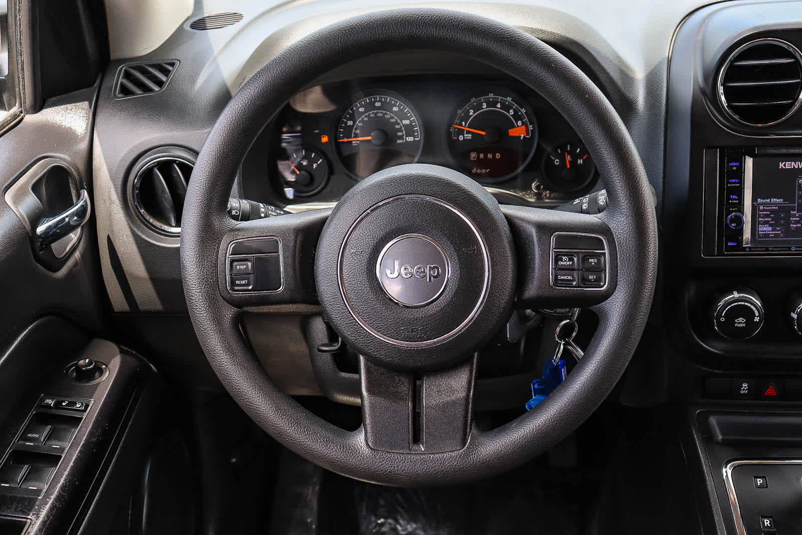 Thumbnail: 2014 Jeep Compass - 17