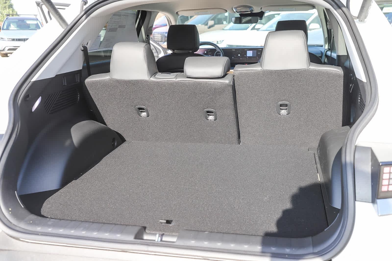 Thumbnail: 2026 Hyundai Ioniq 5 - 11