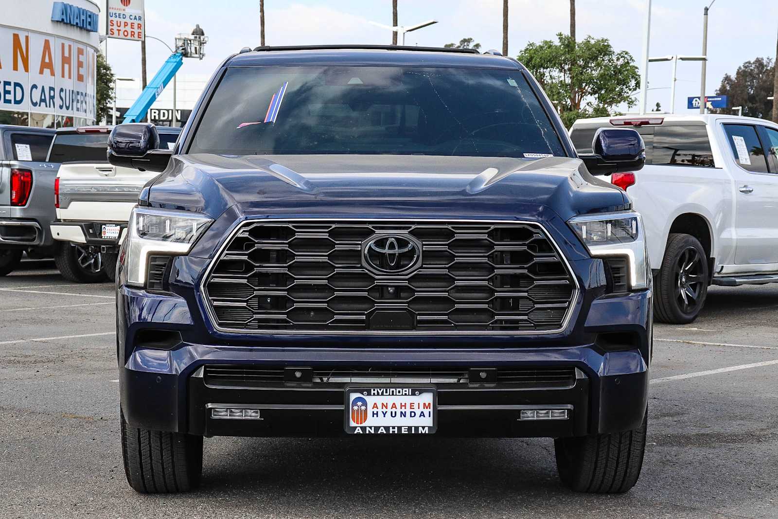 Thumbnail: 2025 Toyota Sequoia - 2