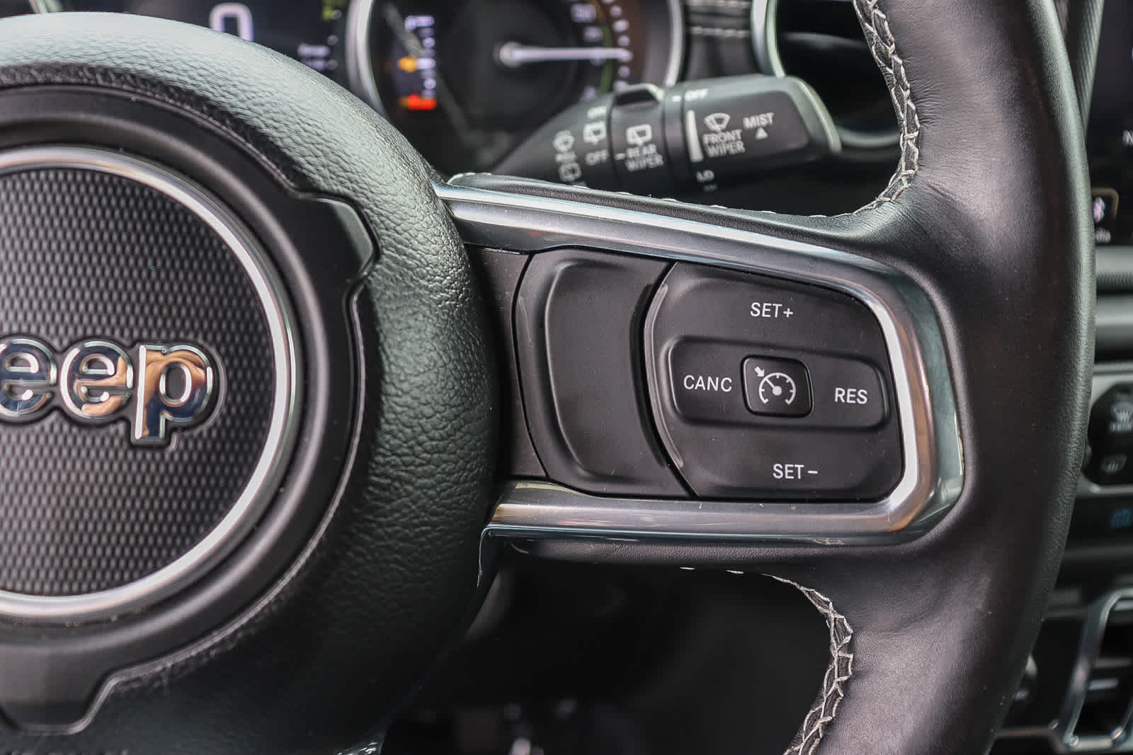 Thumbnail: 2023 Jeep Wrangler - 33