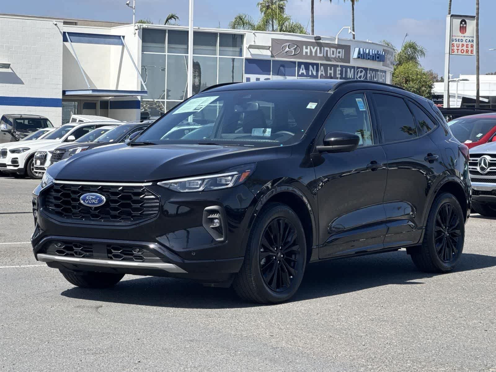 Thumbnail: 2024 Ford Escape - 6