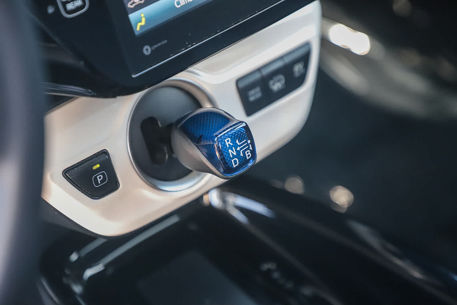 Thumbnail: 2018 Toyota Prius Prime - 20