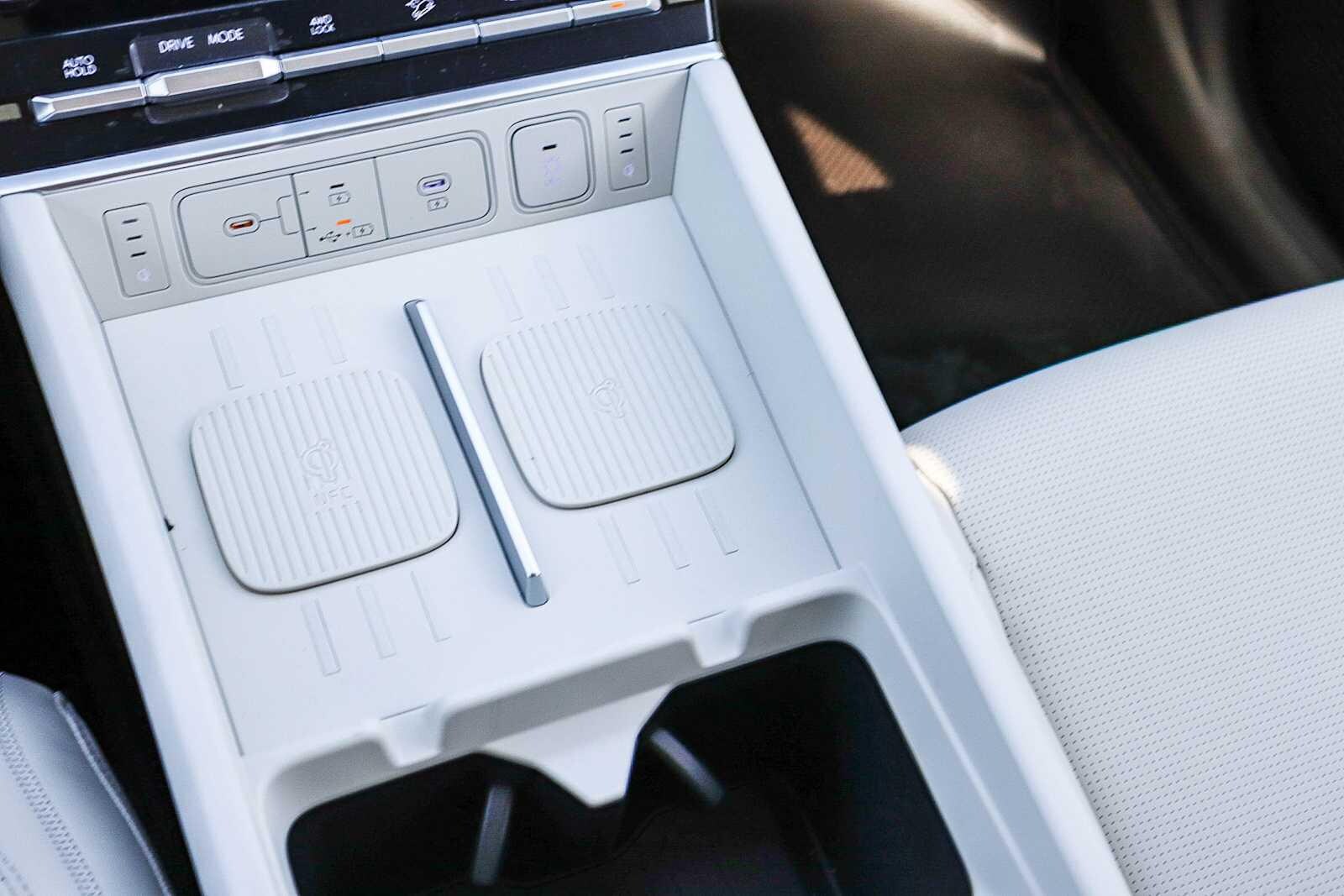 Thumbnail: 2025 Hyundai Santa Fe - 26