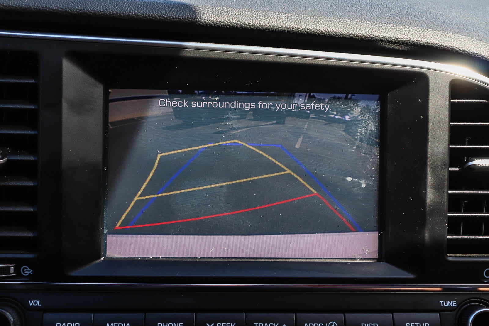 Thumbnail: 2017 Hyundai Elantra - 28