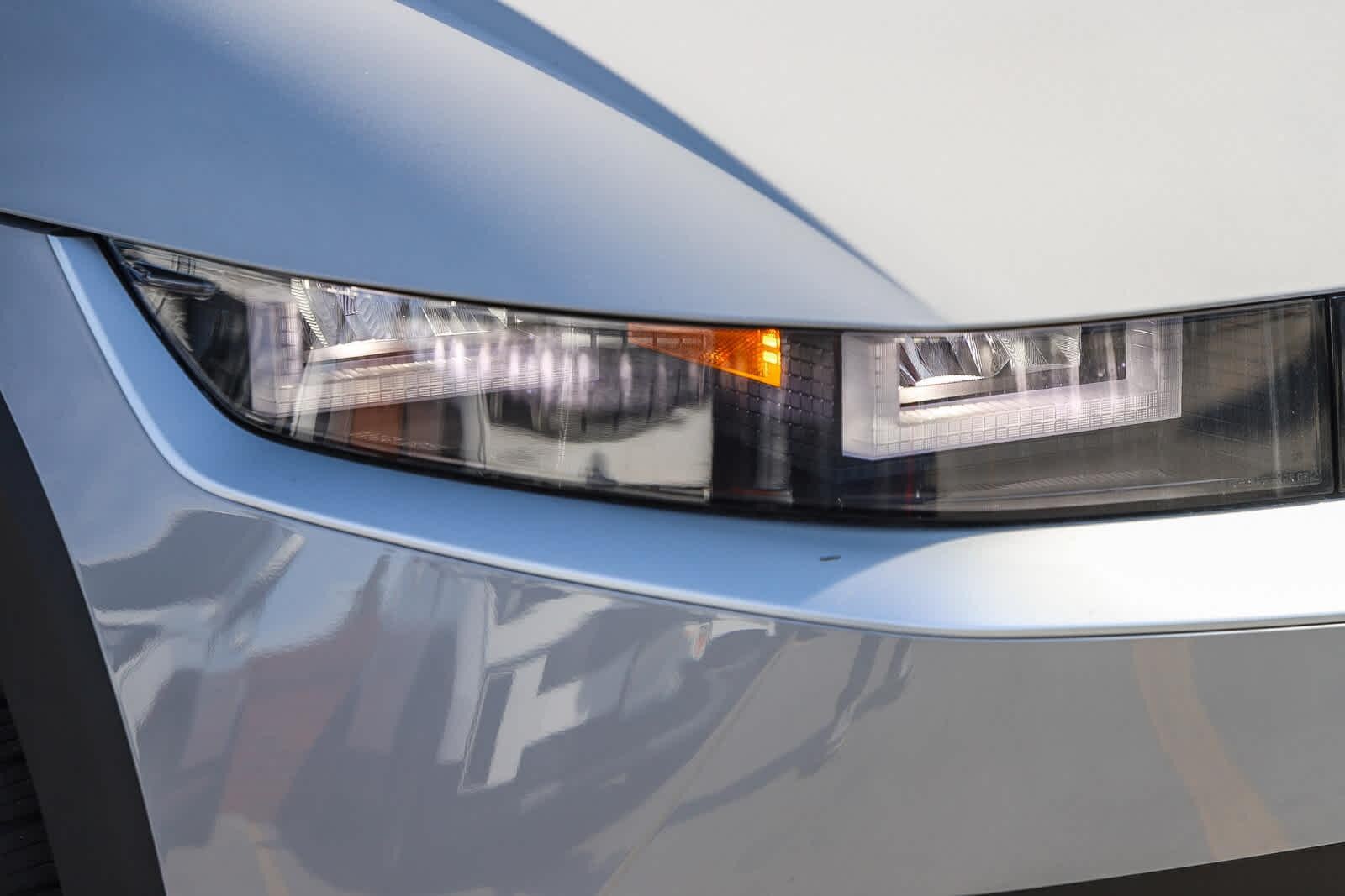 Thumbnail: 2026 Hyundai Ioniq 5 - 4