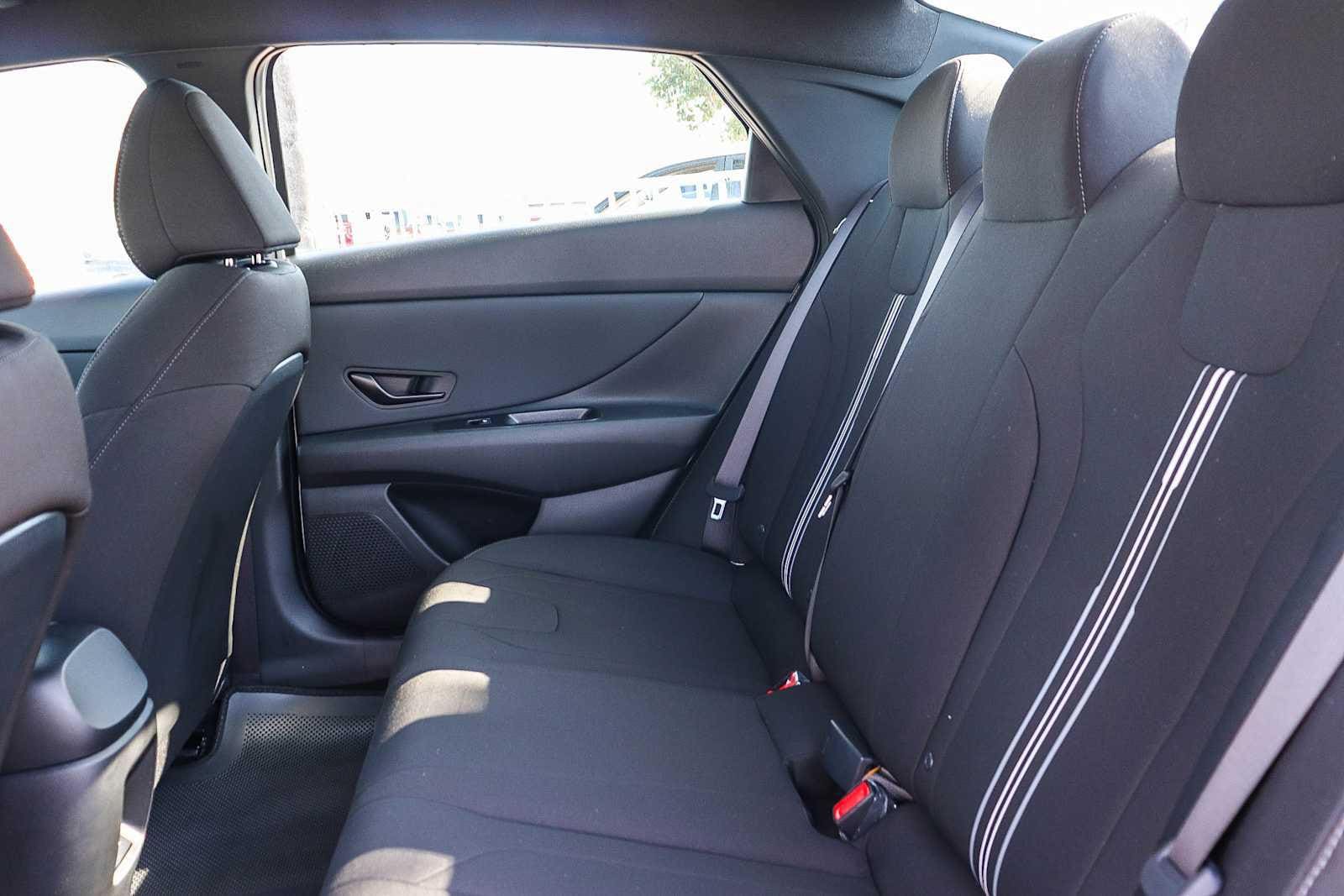 Thumbnail: 2026 Hyundai Elantra - 19