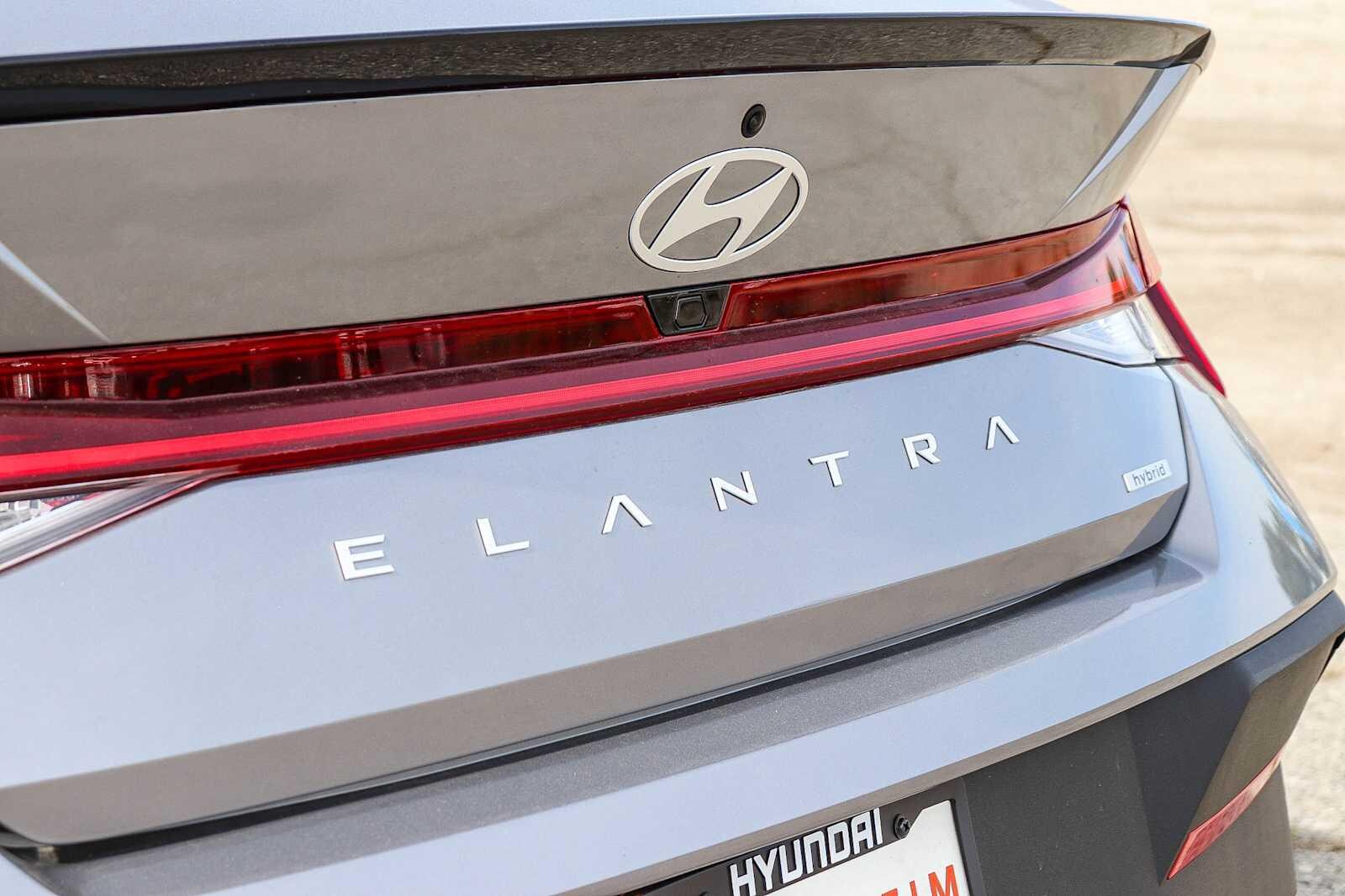 Thumbnail: 2026 Hyundai Elantra - 10