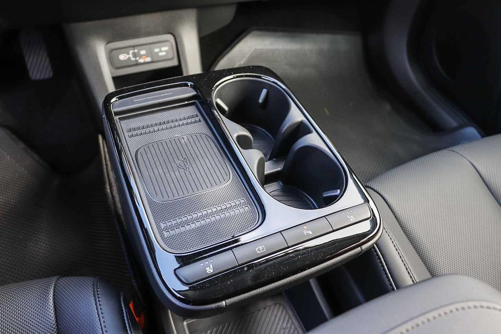 Thumbnail: 2026 Hyundai Ioniq 5 - 25