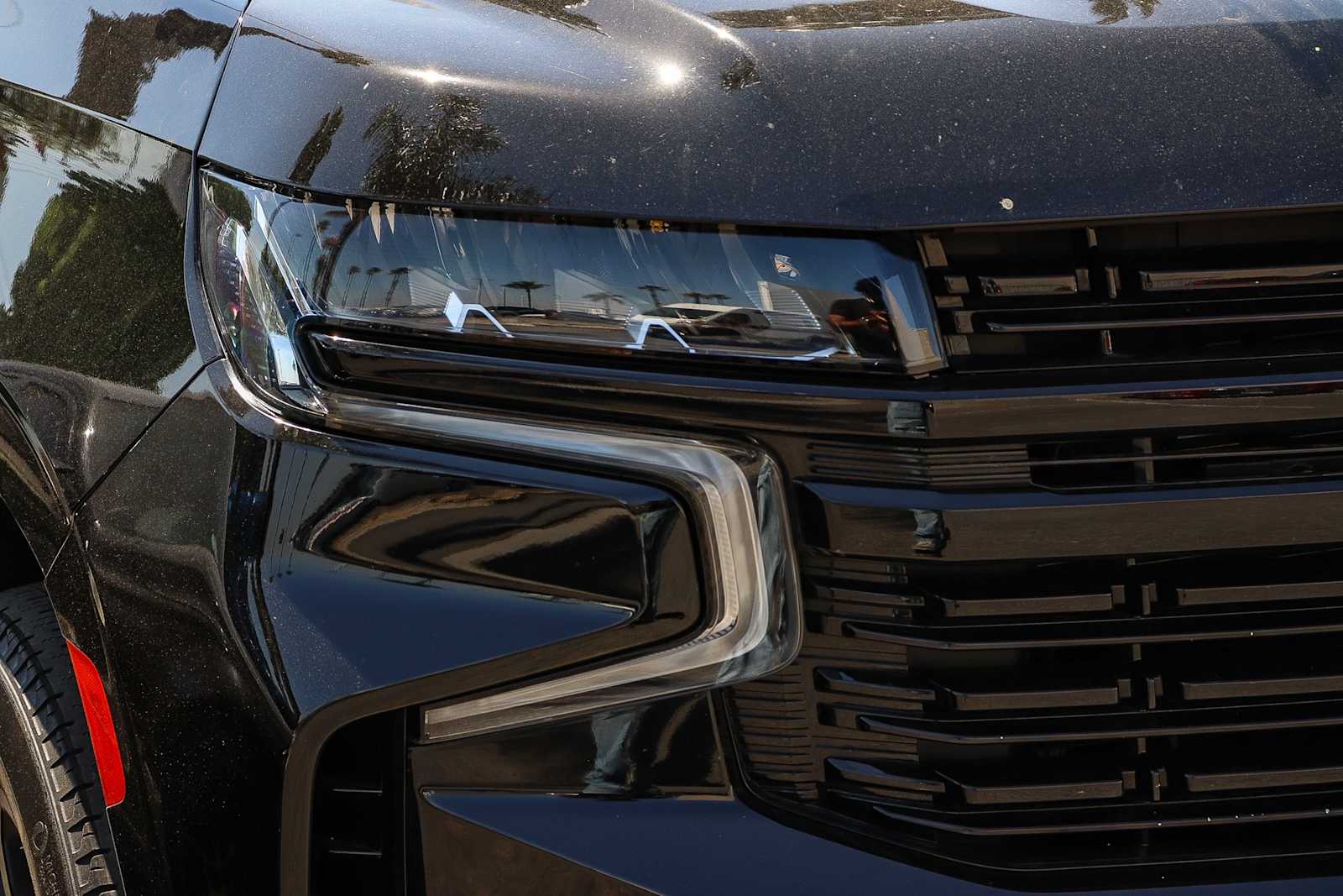 2024 Chevrolet Tahoe LT photo 2