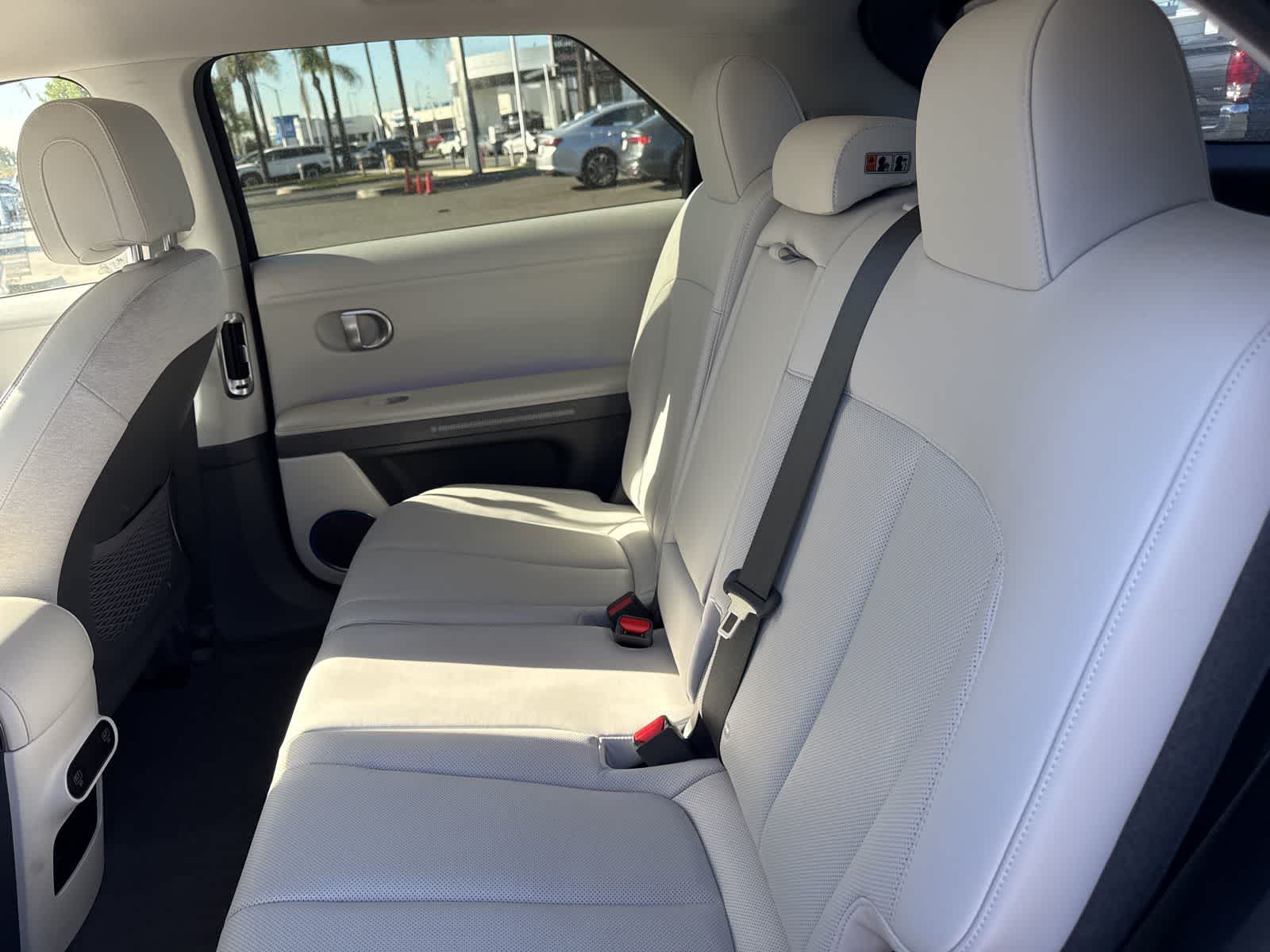 Thumbnail: 2023 Hyundai Ioniq 5 - 9