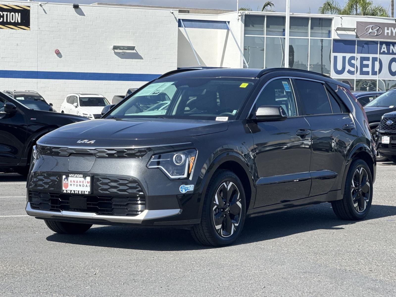 Thumbnail: 2024 Kia Niro - 6